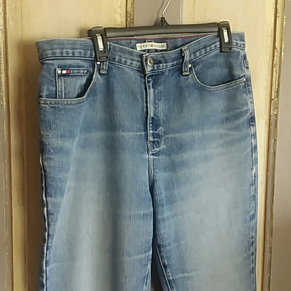 Tommy Hilfiger Hipster Bootcut Jeans - Picture 2 of 8